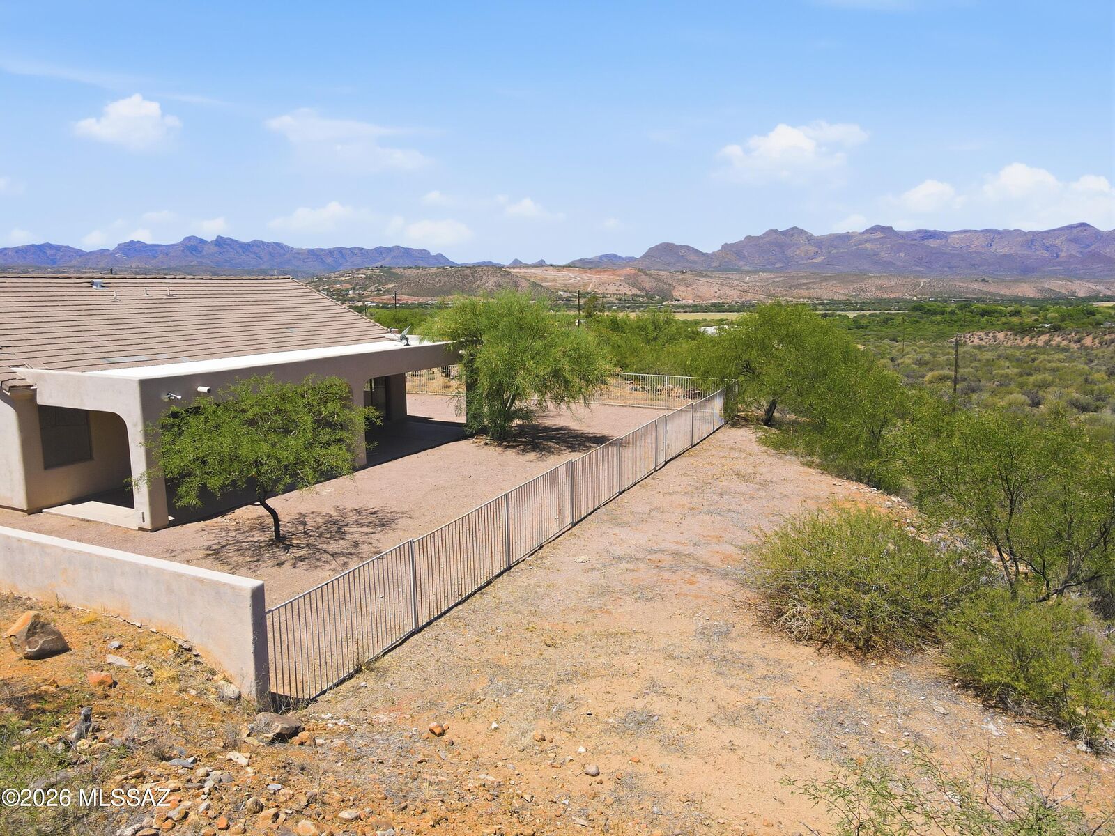 Property Photo:  1504 Ola Court  AZ 85648 