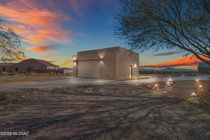 Property Photo:  18053 S McCone Court  AZ 85629 