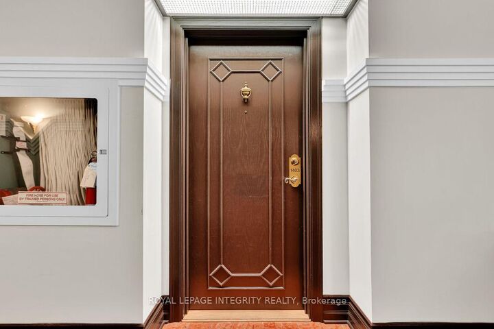 Property Photo: 3105 Carling Avenue 1403 ON K2H 5A6