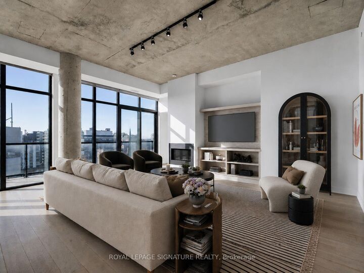 608 Richmond Street W Ph02 — photo 1