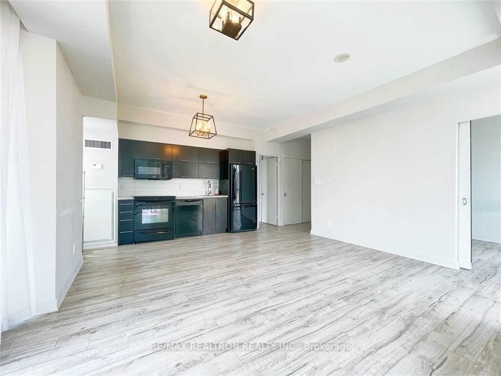 Property Photo: 126 Simcoe Street 2508 ON M5H 4E6