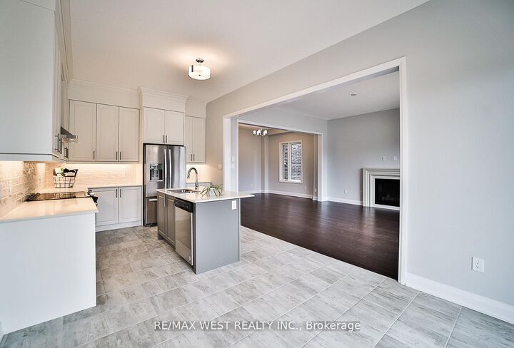 Property Photo:  14 Periwinkle Road E  ON L0L 1Y3 