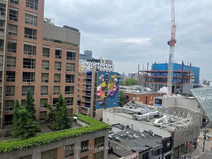 Property Photo: 280 Dundas Street W 605 ON M5T 0E3