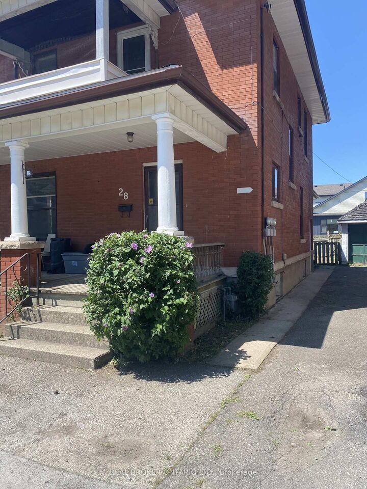 28 Grove Street — photo 1