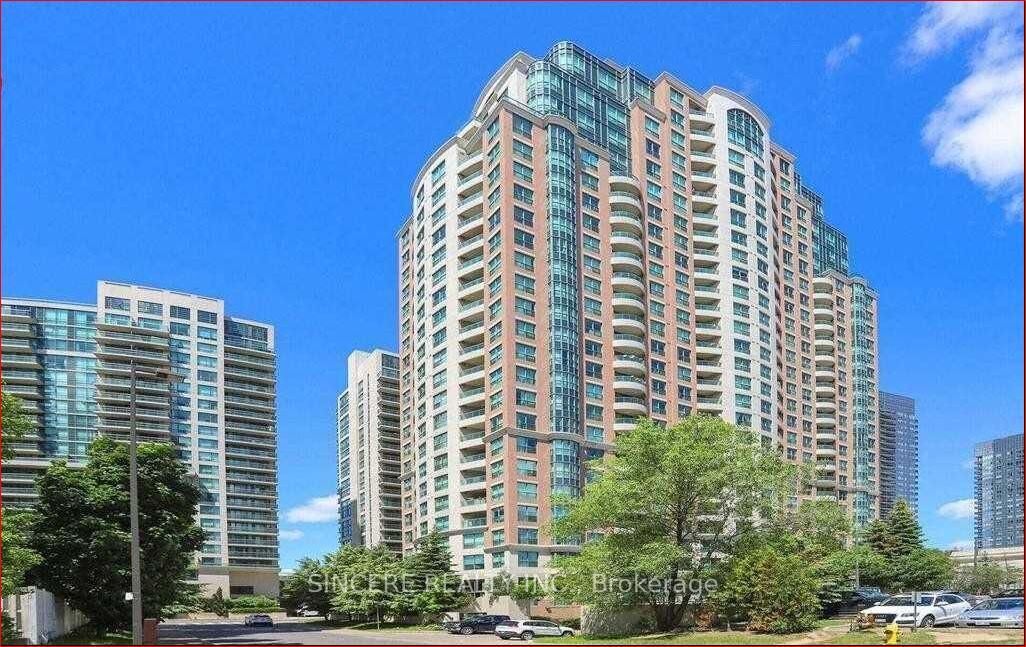 Property Photo:  7 Lorraine Drive Urg01  ON M2N 7H2 