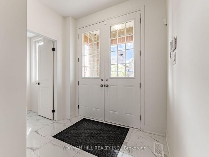 Photo de la propriété:  9 Lilestone Drive  ON L6X 0B3 