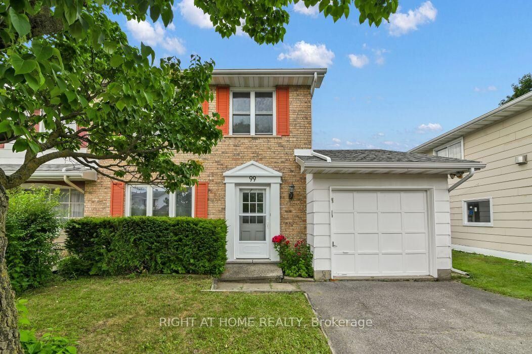 Property Photo:  99 Craig Henry Drive  ON K2G 3S8 