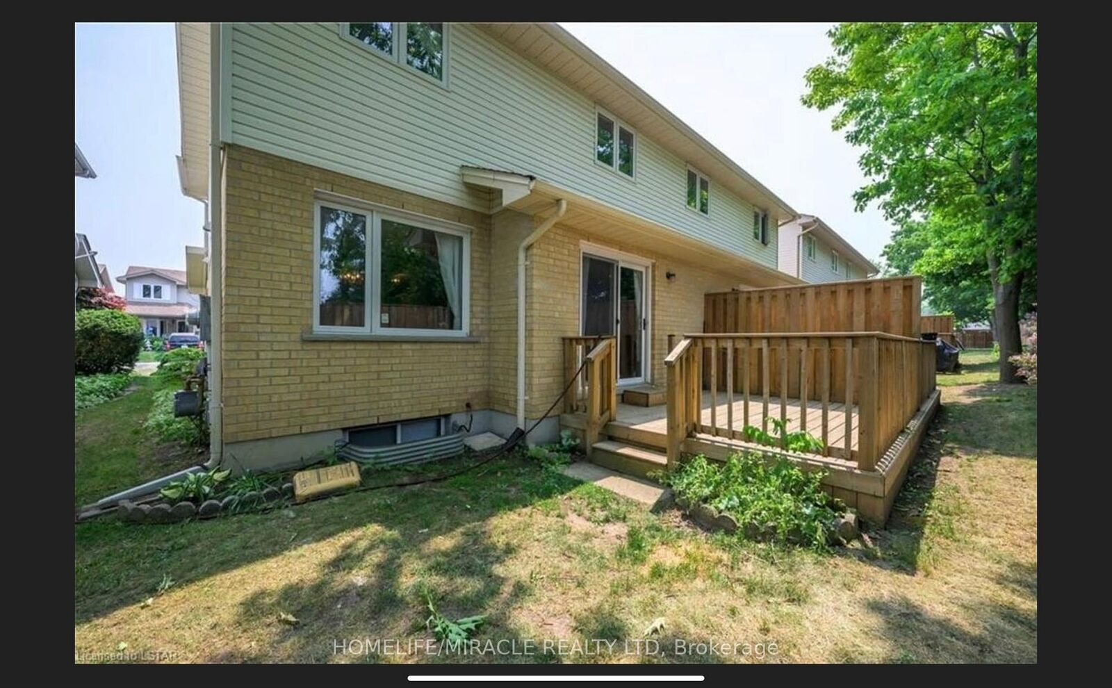 Property Photo: 195 Barker Street 7 ON N5Y 1Y2