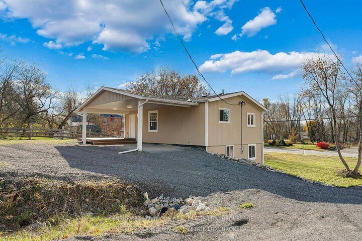 Property Photo: 6682 Wheeler Street ON K0K 3G0