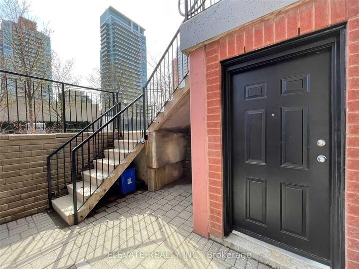 Property Photo:  68 Douro Street 111  ON M6K 3N4 
