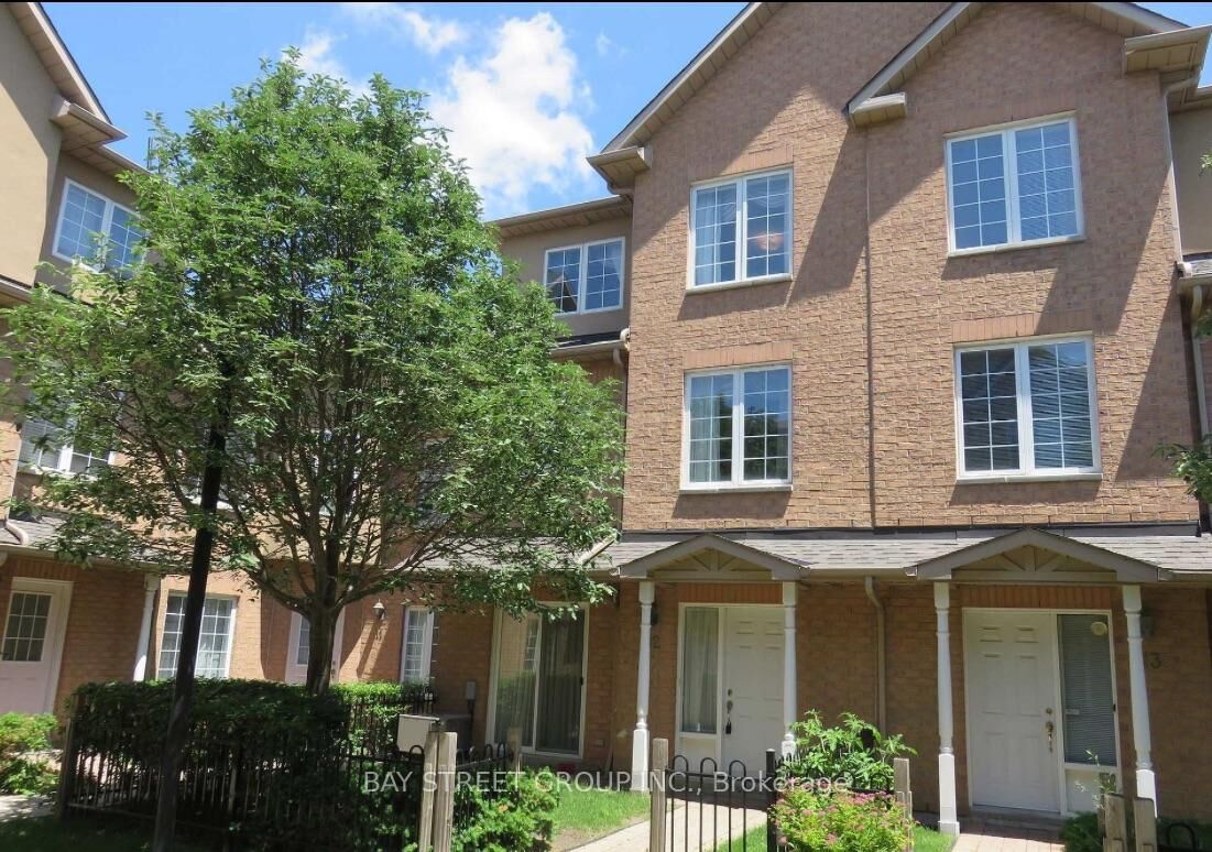 Property Photo:  20 St Moritz Way 16  ON L3R 4G4 