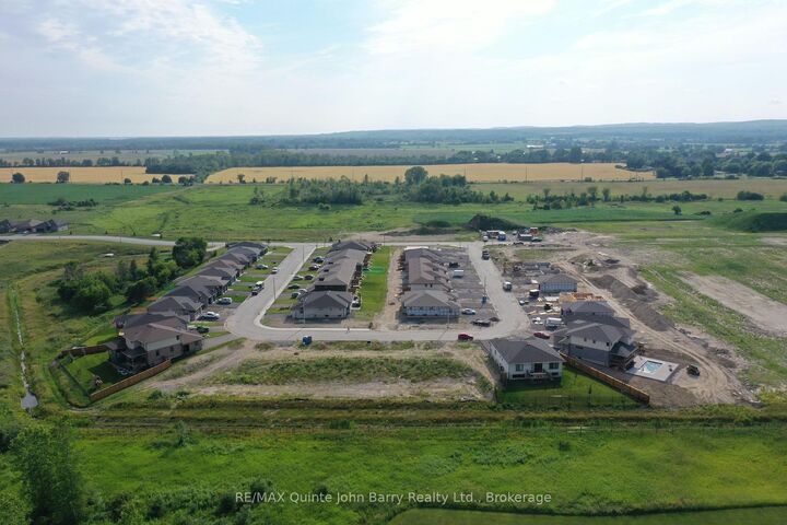 Property Photo: 28 Parkland Circle Lot 14 ON K8V 0R3