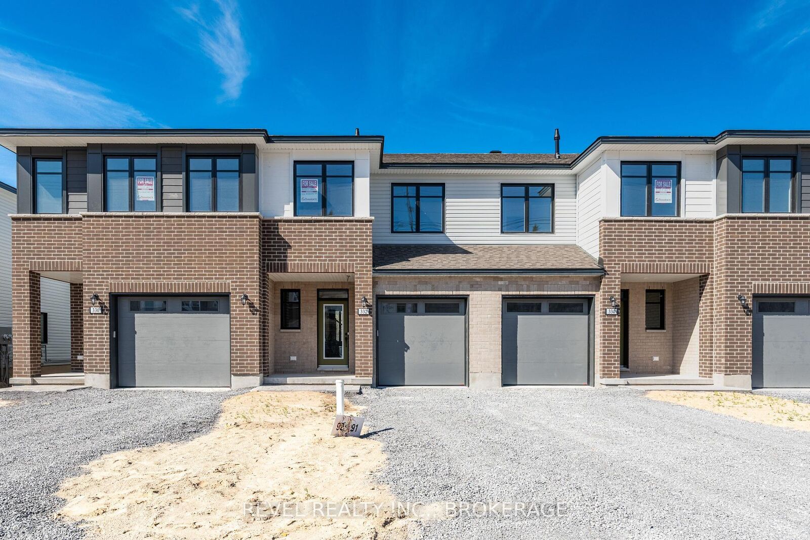 Property Photo:  332 Dockside Drive  ON K7K 0L6 