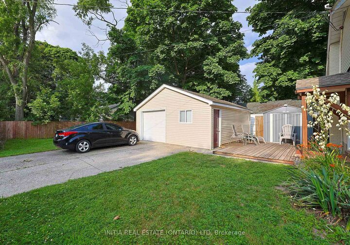 Photo de la propriété:  755 Talfourd Street  ON N7T 1S1 