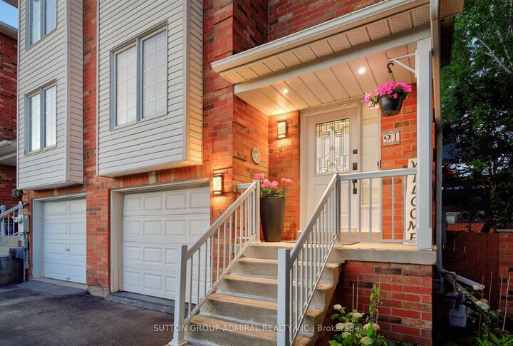 Property Photo: 91 Ozner Court ON L6X 4Y9