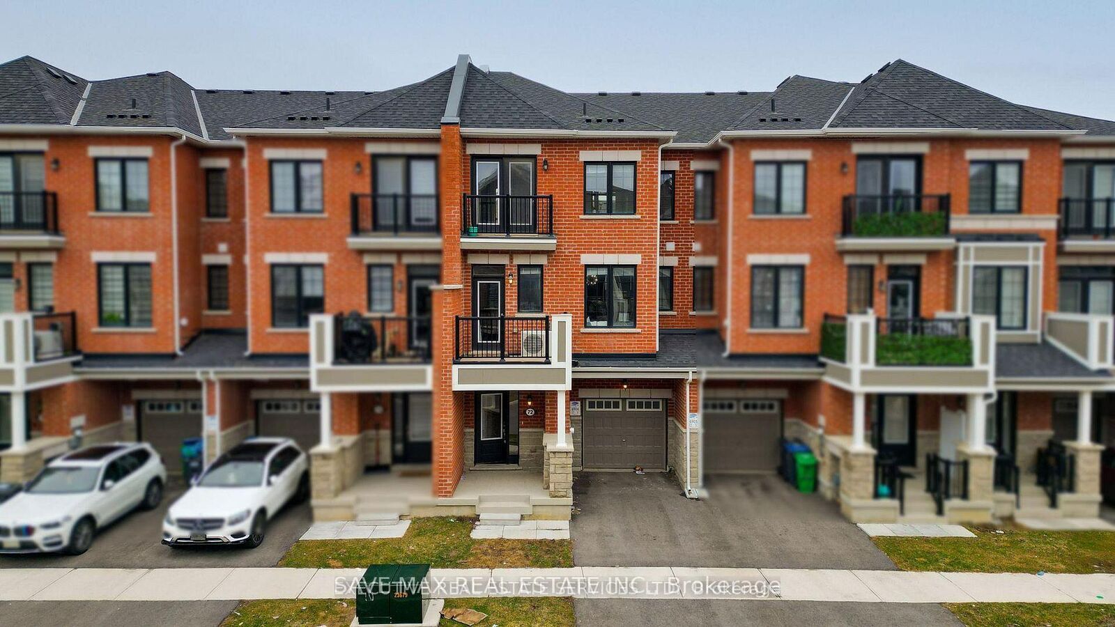 Property Photo:  84 Melmar Street  ON L7A 5K3 