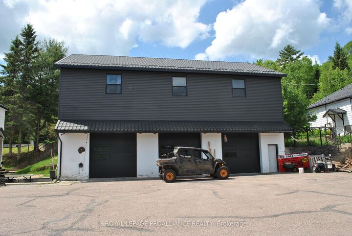 Property Photo: 40723 Highway 17 Highway ON K0J 2K0