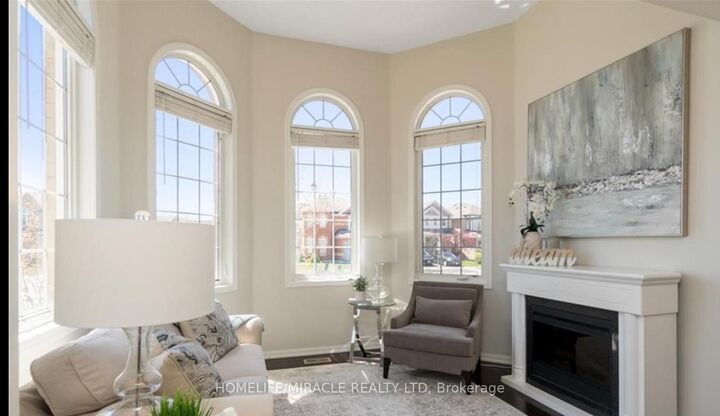 Property Photo: 1009 Savoline Boulevard Upper ON L9T 7B3