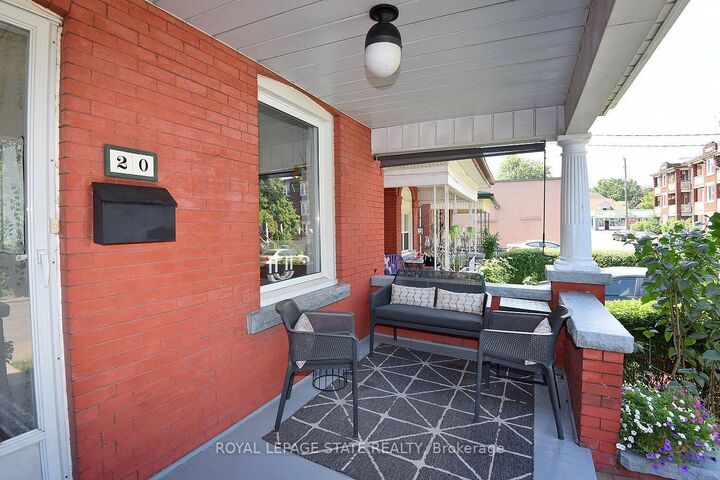 Property Photo:  20 Fairholt Road N  ON L8M 2T1 