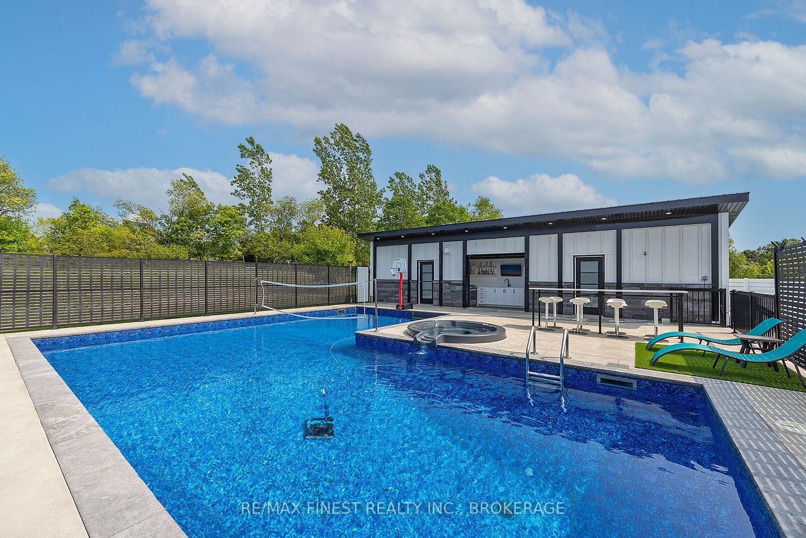 Property Photo:  181 Morgan Drive  ON K0H 2T0 