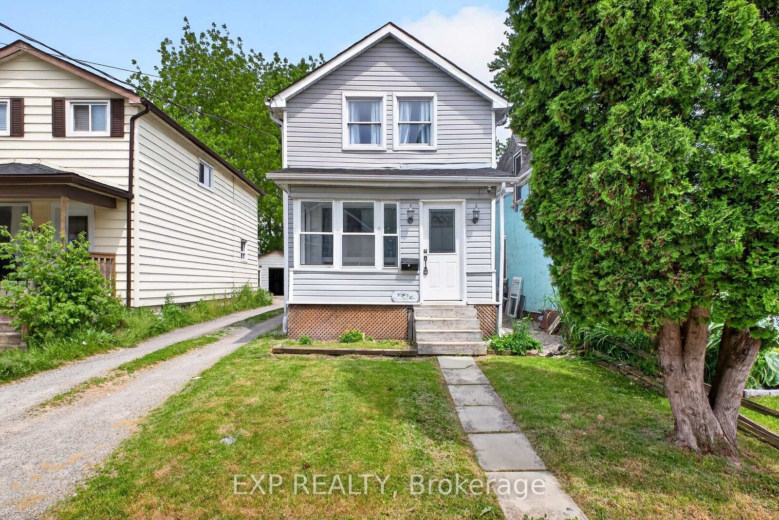 Property Photo: 6564 Level Avenue ON L2G 4B7