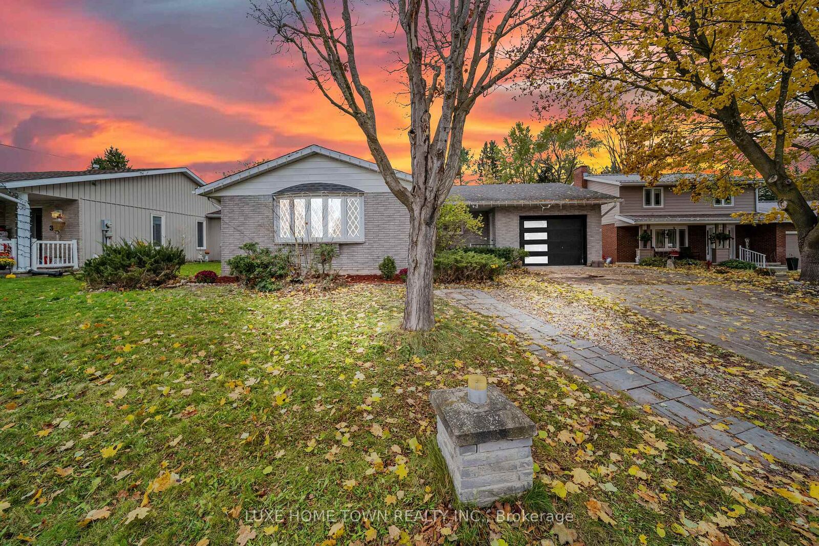 Property Photo: 5 Centennial Drive ON N0G 2V0