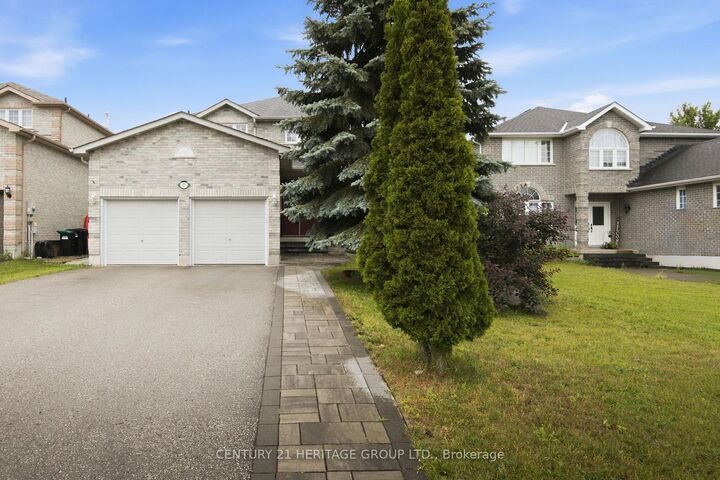 Property Photo:  21 Silvercreek Crescent  ON L4N 0Z8 