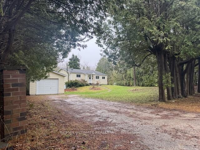 Property Photo: 86 Rolling Banks Road 10A ON K0K 2X0