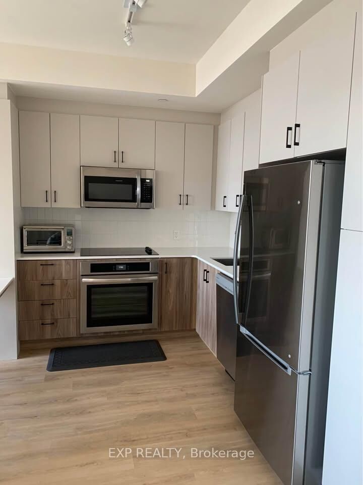 Property Photo:  275 Carling Avenue 703  ON K1S 2E1 