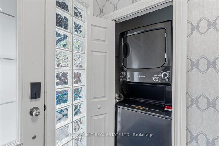 Property Photo:  246 Zelda Crescent  ON L4C 2Y5 