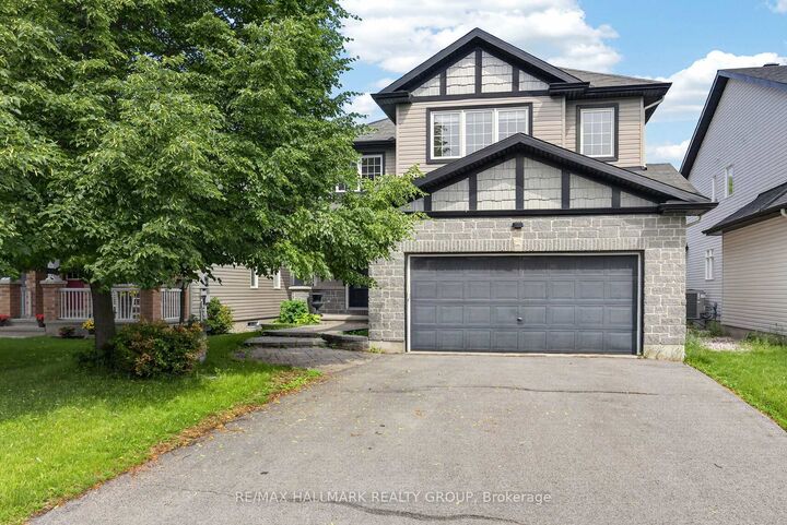 520 Mazari Crescent — photo 1