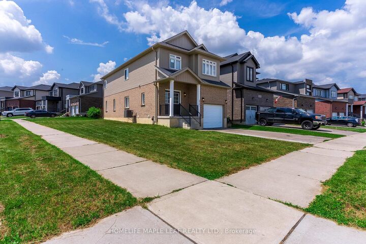 Property Photo: 2751 Oriole Drive ON N6M 0G6