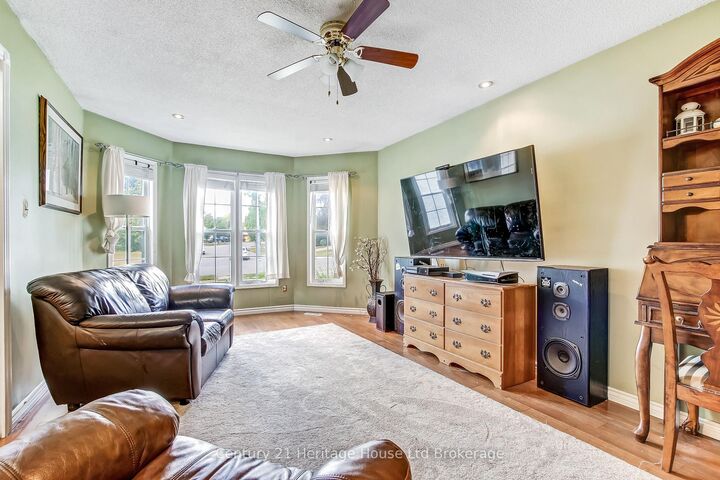 Property Photo: 84 Anderson Street ON N4S 8X3