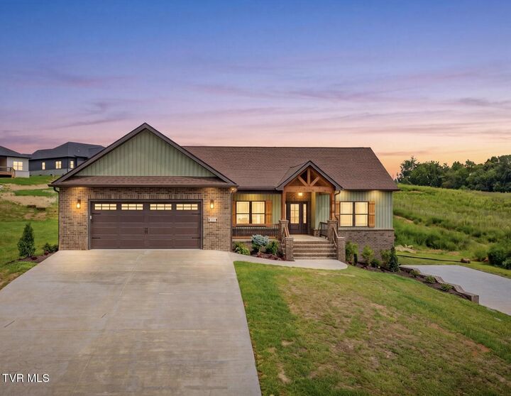 Property Photo: 3035 Sawgrass Drive TN 37659