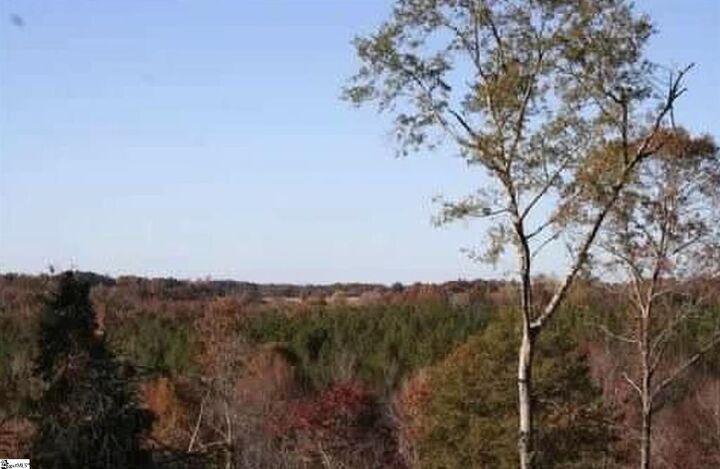 Property Photo: 320 Fishers Cove Road SC 29643