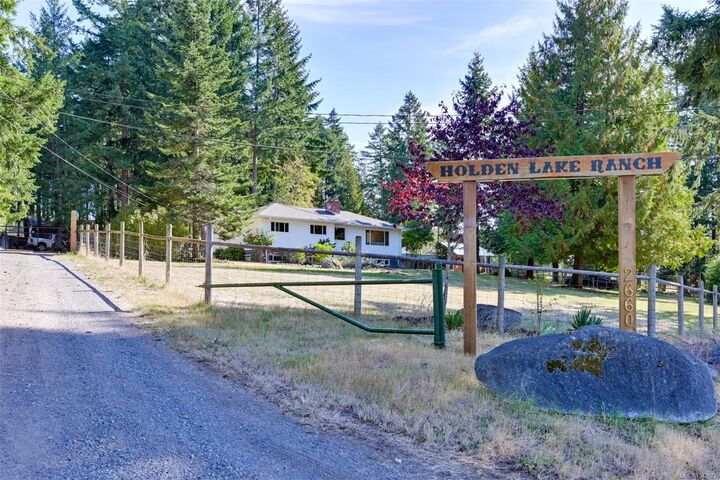 2660 Holden Corso Rd — photo 1