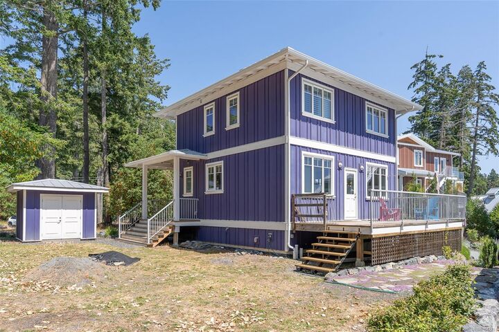 Property Photo: 1104 Spirit Bay Rd BC V9Z 1N6