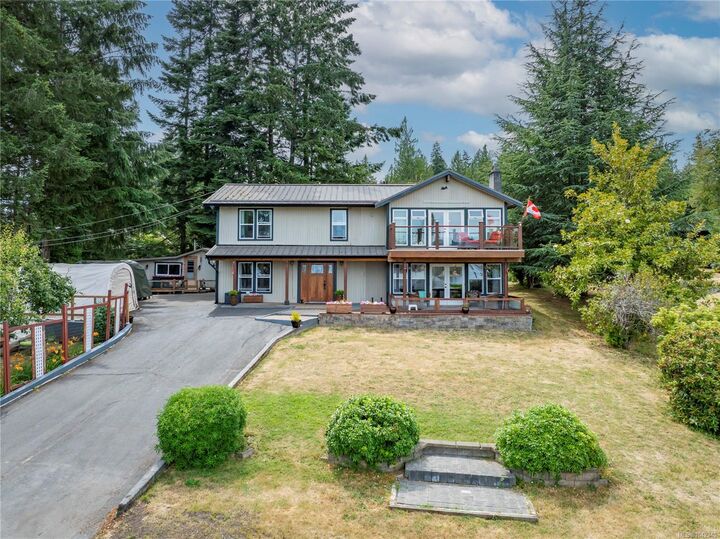 Property Photo: 1671 Fawcett Rd BC V9X 1P2