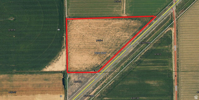 Property Photo:  1100 N Hwy 118  UT 84701 