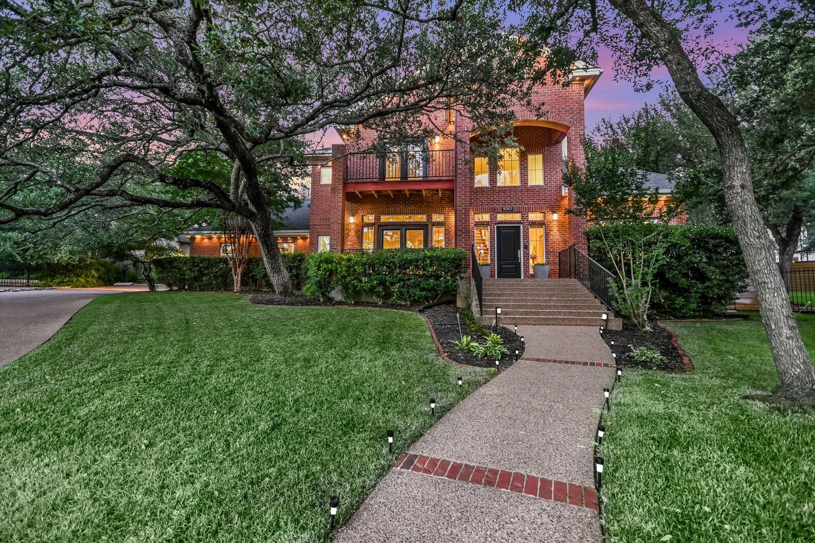 Property Photo: 8301 Willheather Glen TX 78750