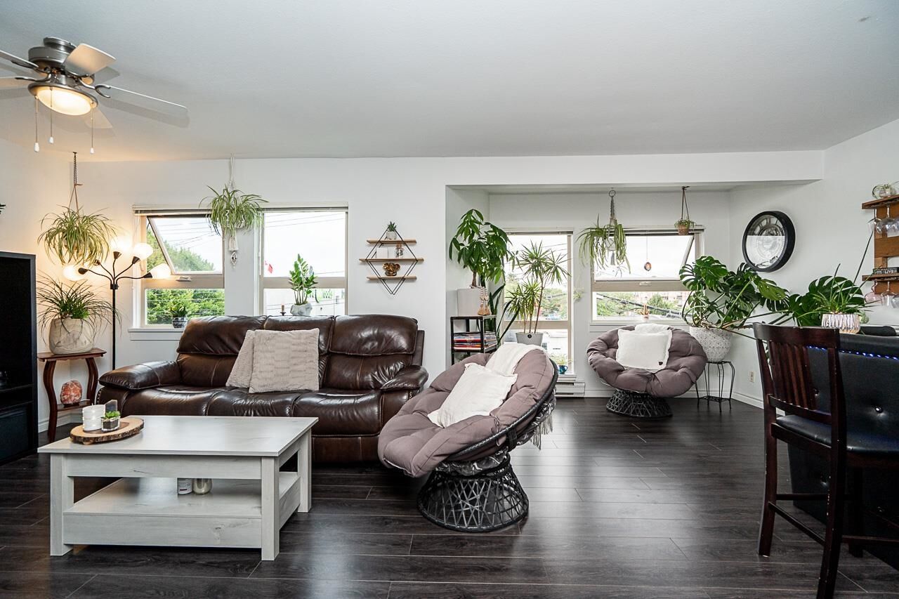 Property Photo:  22720 119 Avenue 209  BC V2X 2Z8 