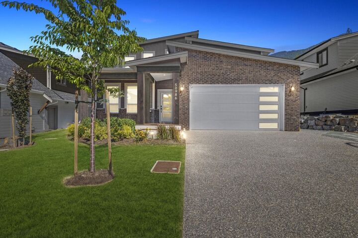 50986 Sophie Crescent — photo 1