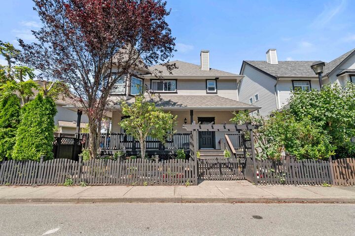 46415 Bedford Parkway — photo 1