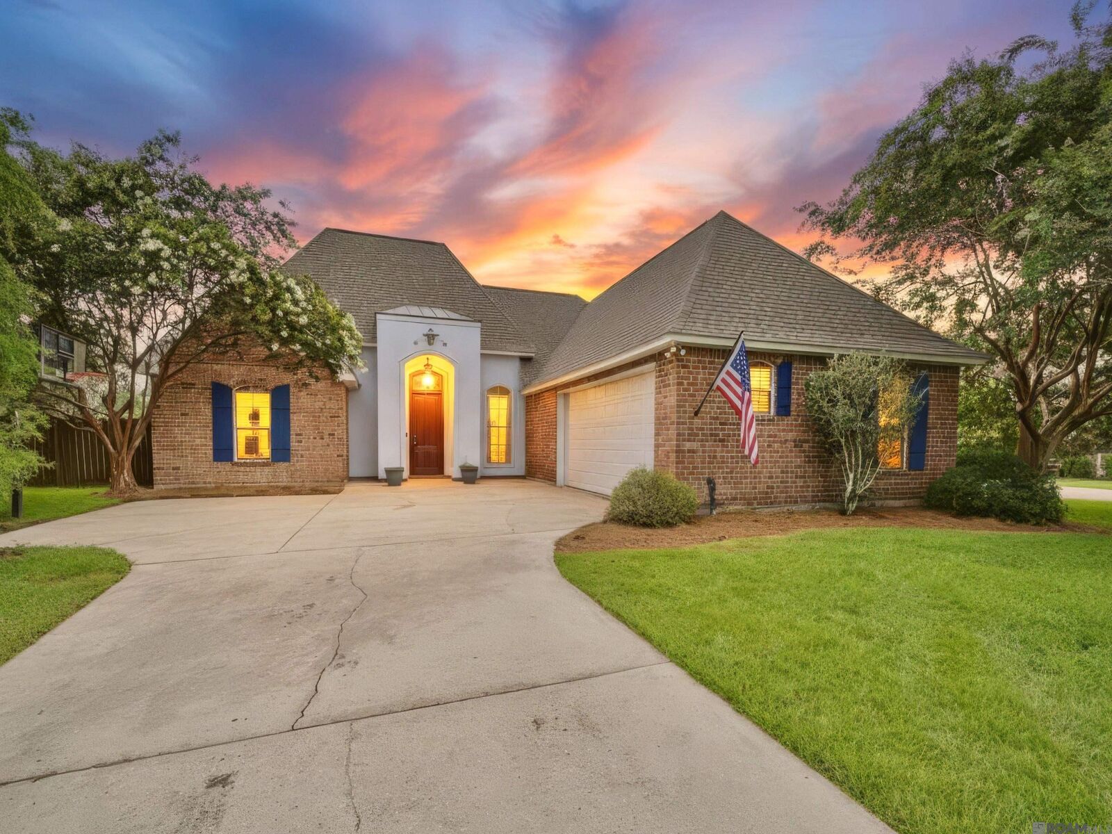 Property Photo: 38631 Red Bud Ln LA 70706