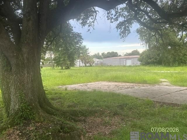 Property Photo:  710 S Pleasant Ave  LA 70737 