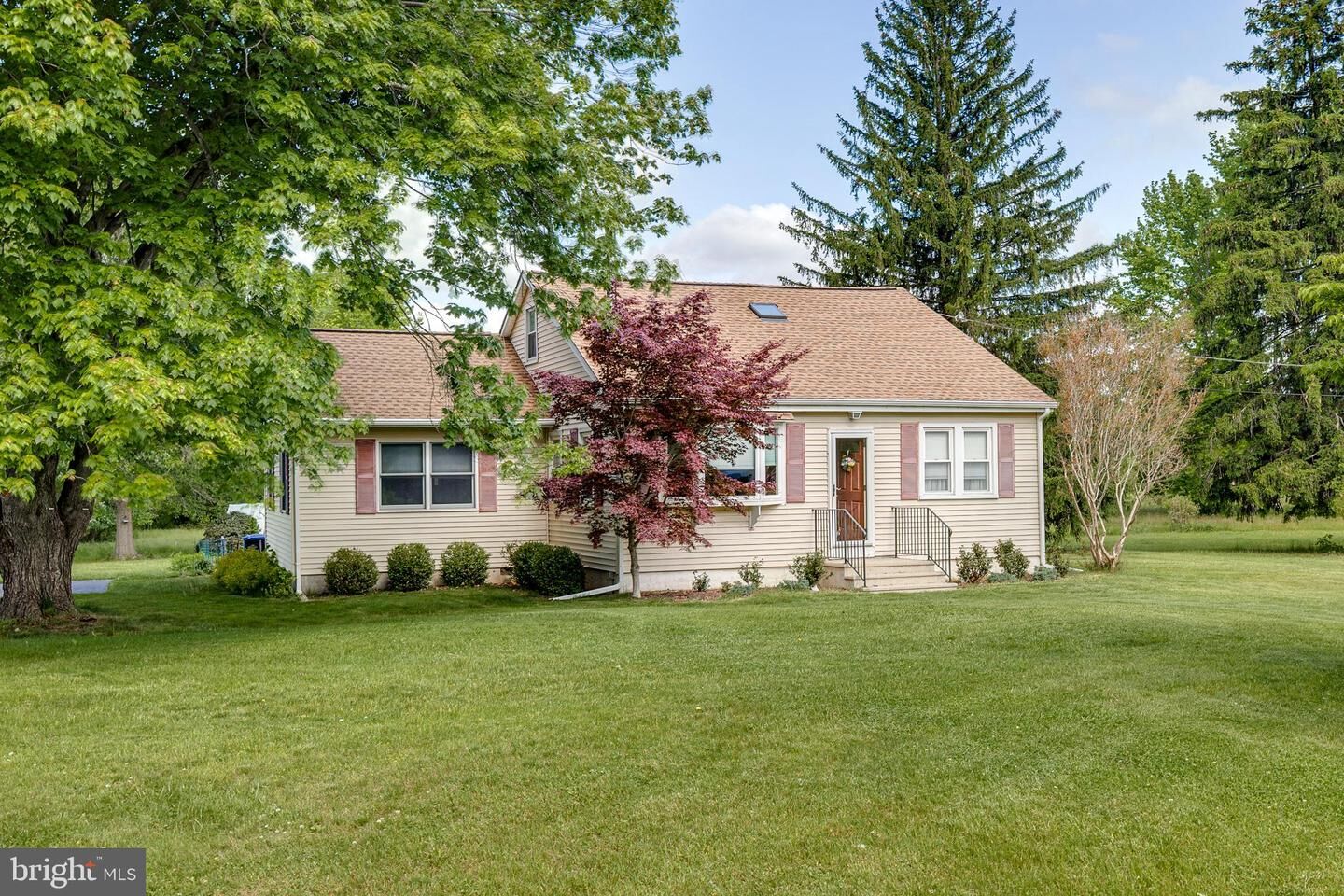 Property Photo: 34 Fenton Lane NJ 08515