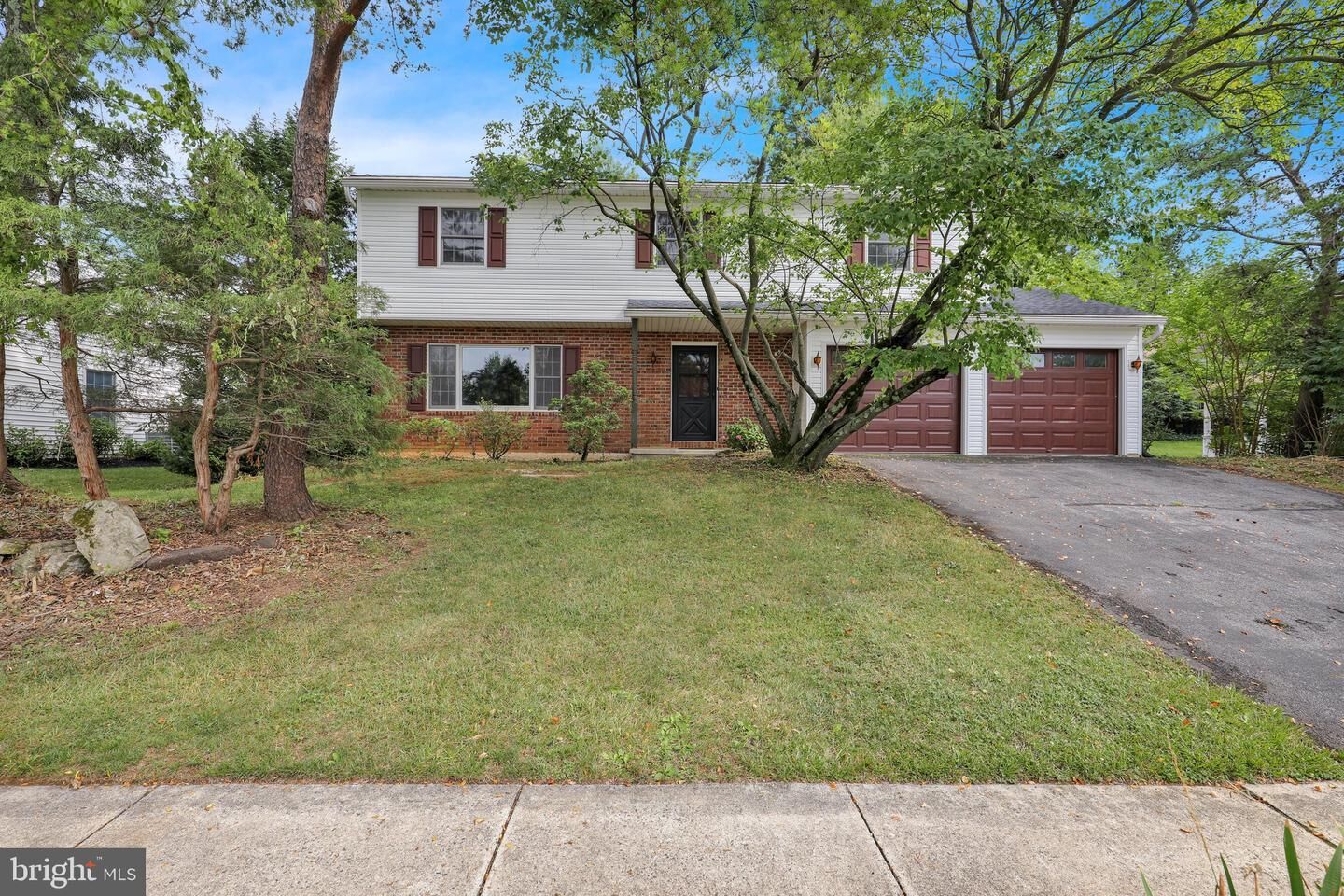 Property Photo: 2104 Gring Drive PA 19610