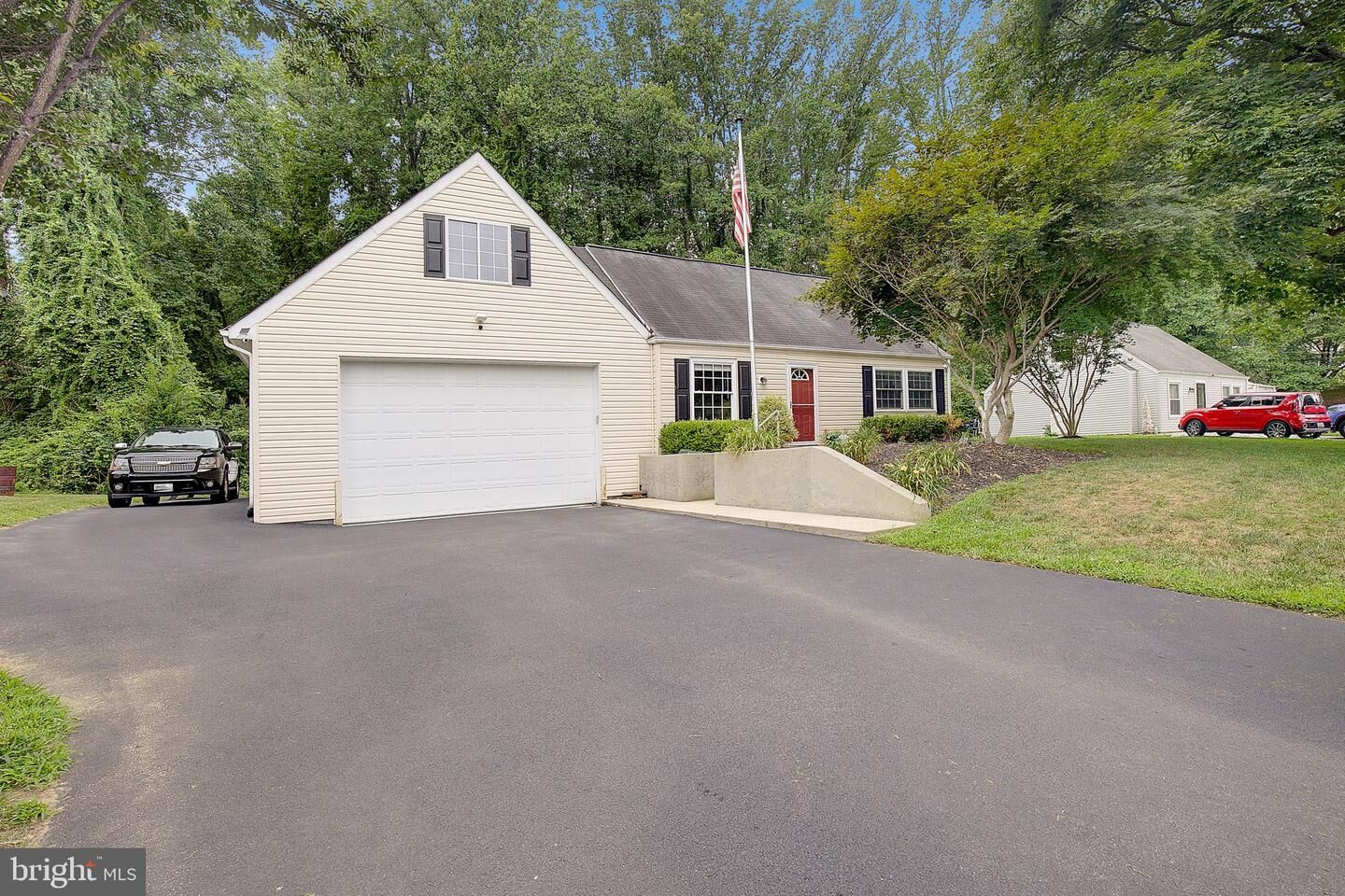 Property Photo: 4305 Cassell Boulevard MD 20678