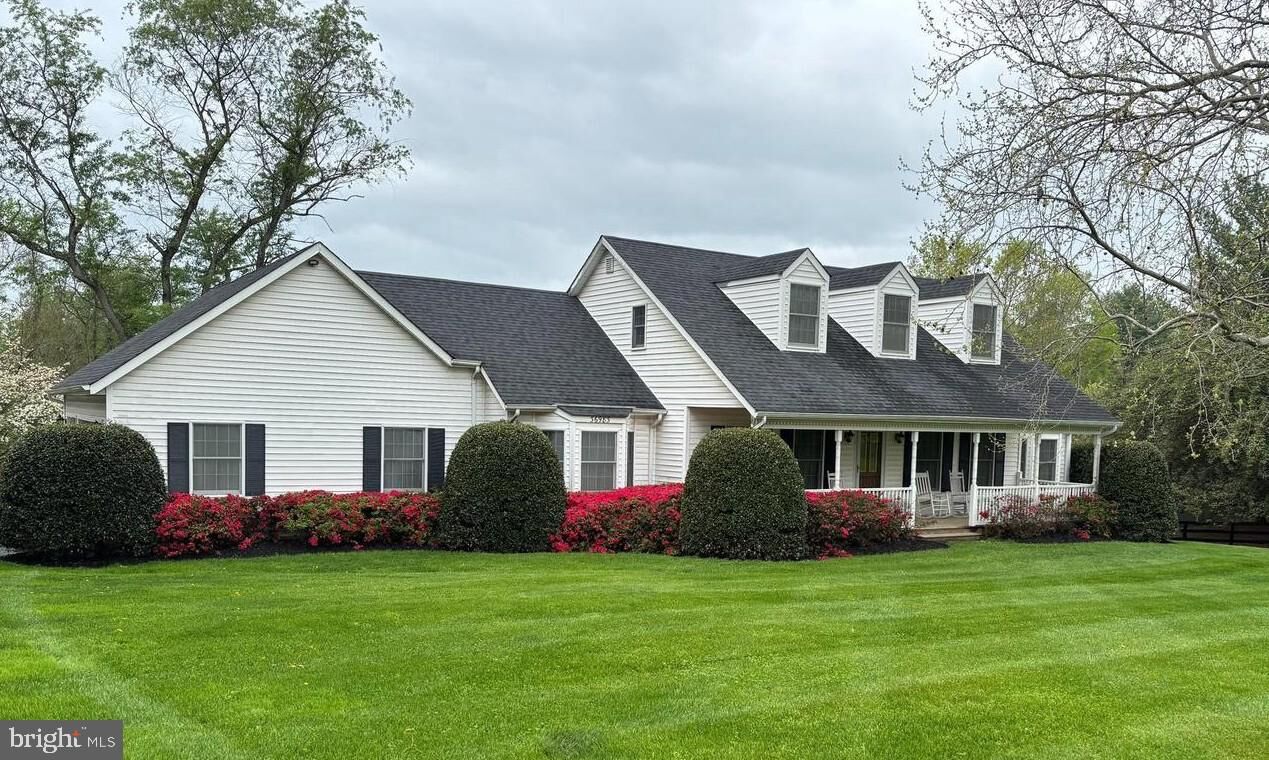 Property Photo:  36983 Philomont Road  VA 20132 