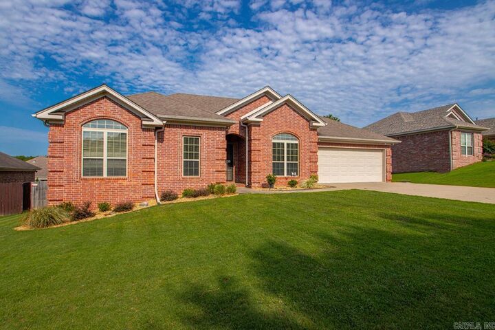 Property Photo: 4 Sanibel Cove AR 72210